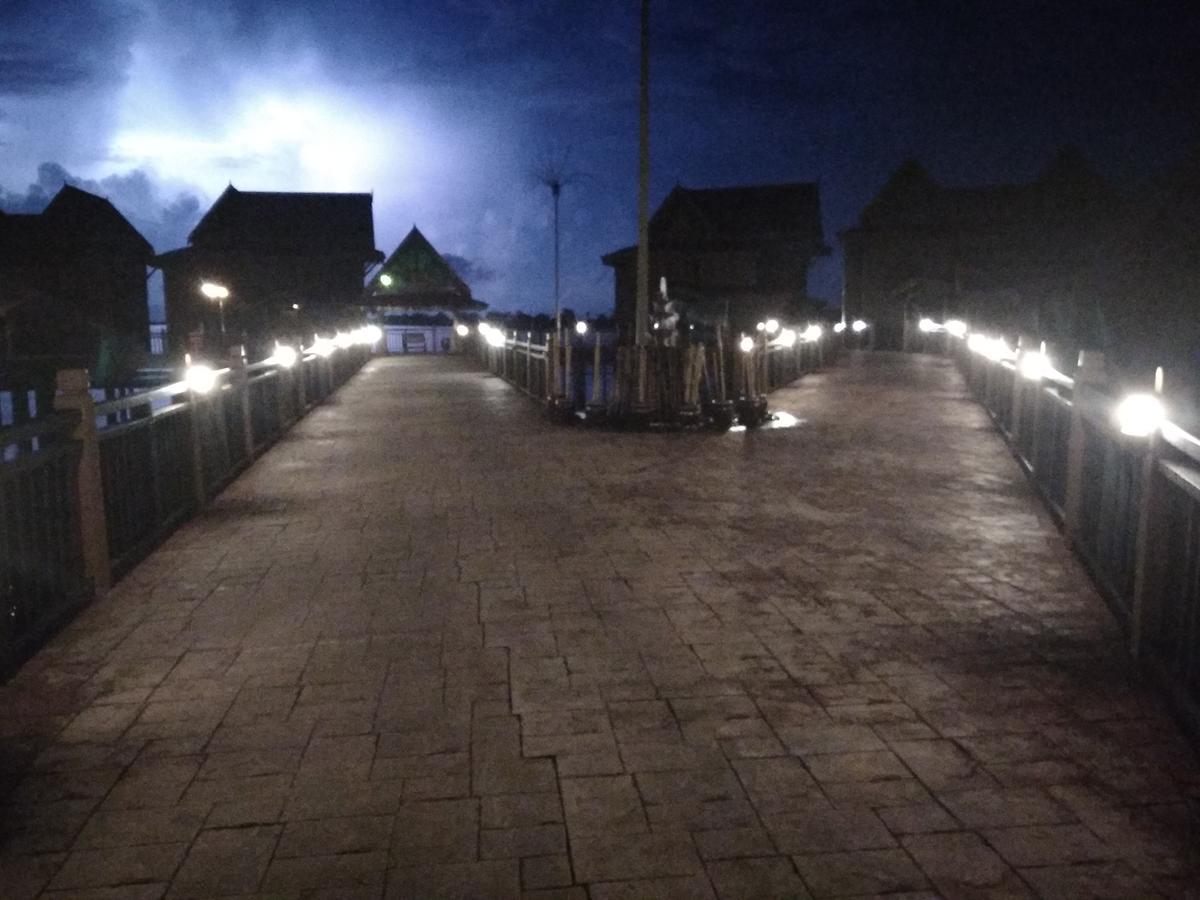 Langkawi Lagoon Resort Water Chalet Pantai Cenang  Dış mekan fotoğraf